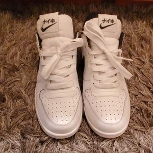 Nike Japanese 'Let's Do It' classic sneakers